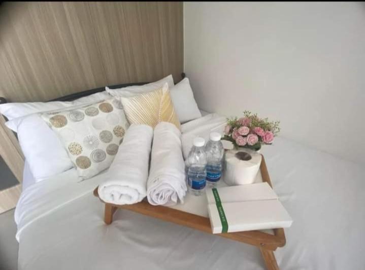 Yhanz Z Sea Residences Pasay Luaran gambar