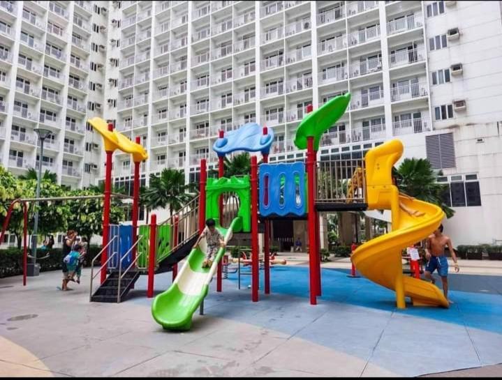 Yhanz Z Sea Residences Pasay Luaran gambar